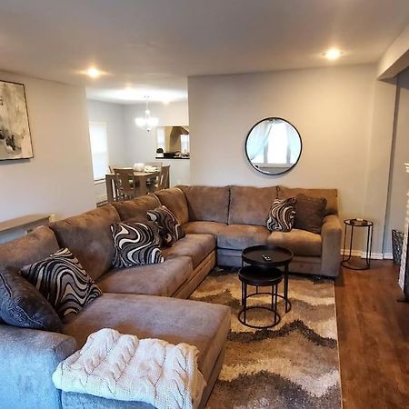 Quiet 3 Bedroom Apartment In Private Home Нью-Йорк Экстерьер фото