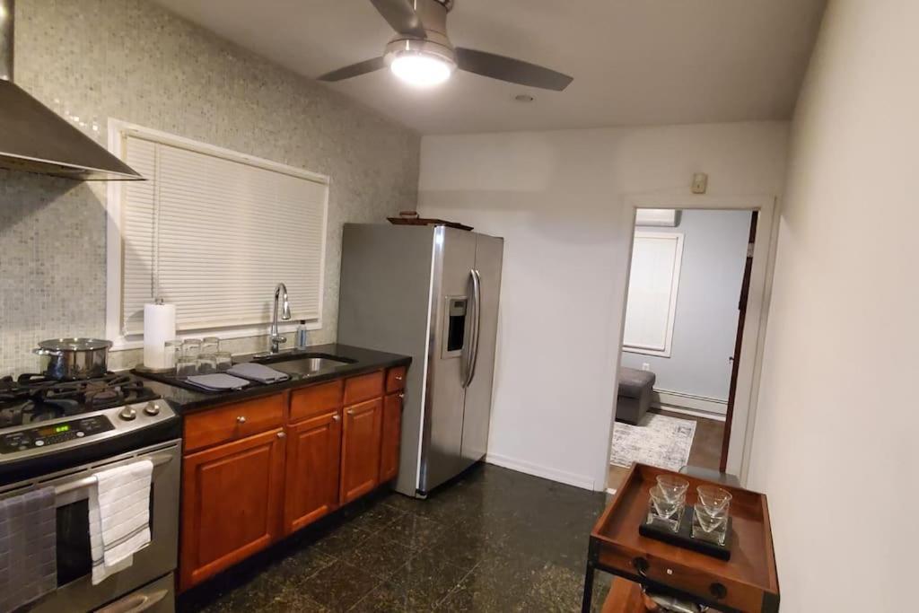 Quiet 3 Bedroom Apartment In Private Home Нью-Йорк Экстерьер фото