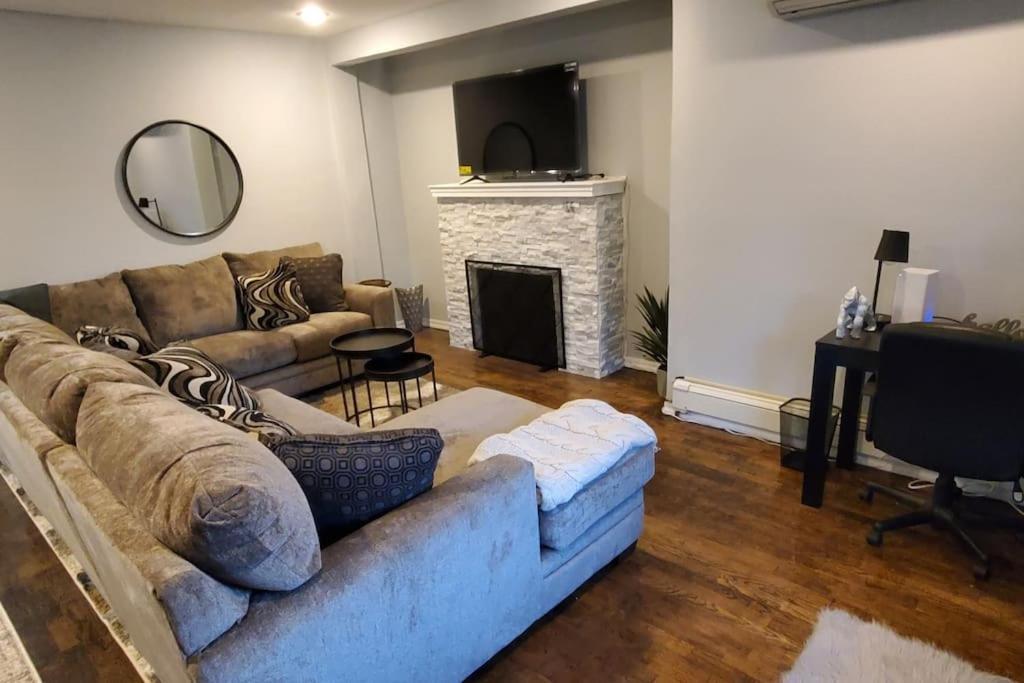 Quiet 3 Bedroom Apartment In Private Home Нью-Йорк Экстерьер фото